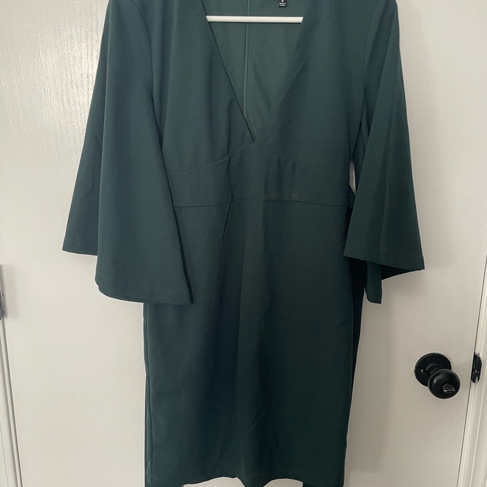 Lulu's Deep Green Long Sleeve Dress
